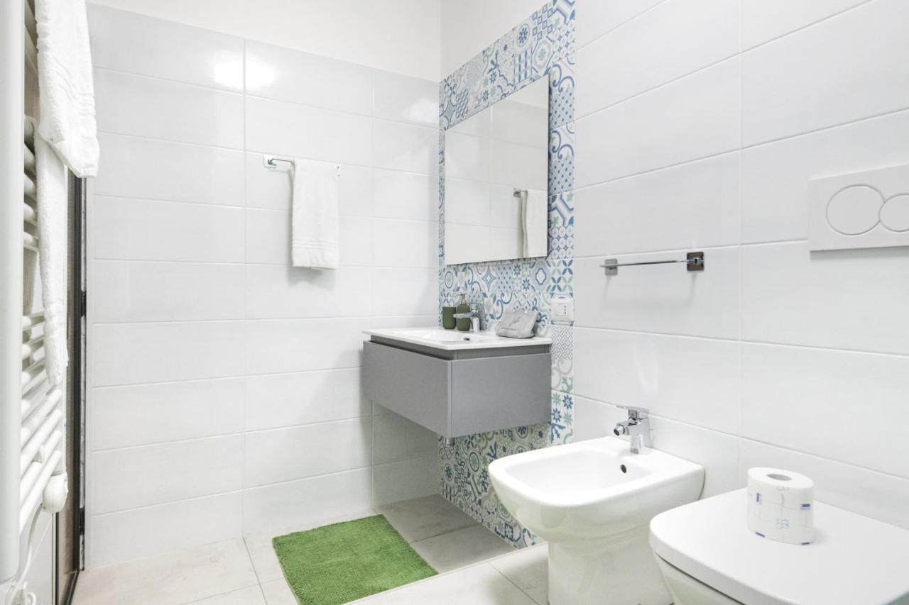 Easylife - Appena Ristrutturato Con Tutti I Comfort Milão Exterior foto